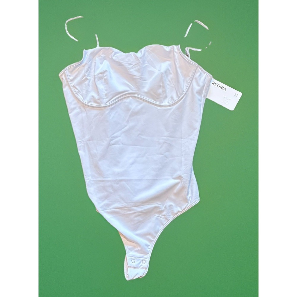 Reoria Woman's White Bodysuit Size M NWT